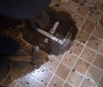 柏乡卫生间漏水维修公司为您分享下卫生间渗水如何处理及注意事项